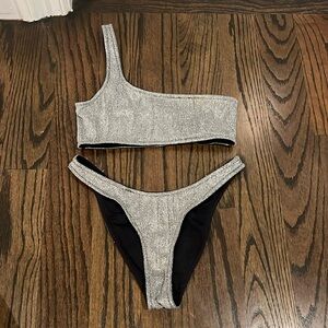Triangl Bikini